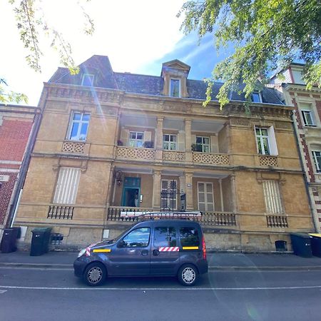Апартаменти L'Atelier D'Arches Шарлевіль-Мезьєр Екстер'єр фото